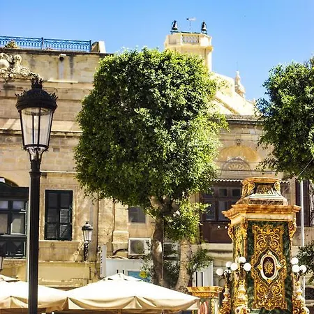 Gæstehus Tan Neputi Art&cooking Għarb