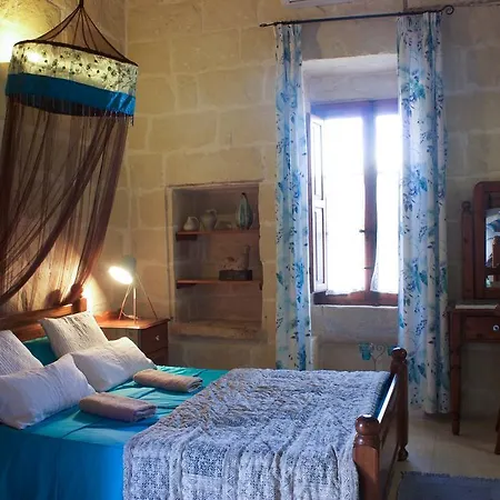 Guest house Tan Neputi Art&cooking Gharb (Gozo)