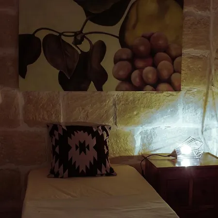 Πανσιόν Tan Neputi Art&cooking
