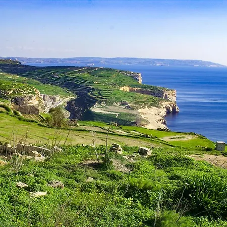 Tan Neputi Art&cooking Guest house Gharb (Gozo)