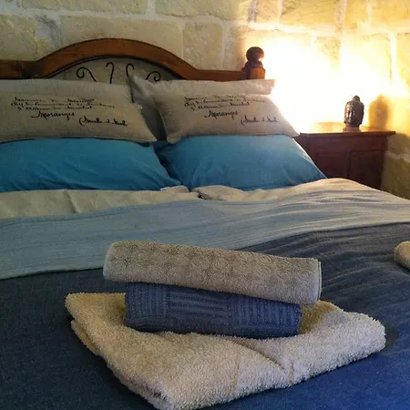 Guest house Tan Neputi Art&cooking Gharb (Gozo)